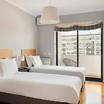 Elegant Flat In Benfica - 10 Min To Center Апартаменты