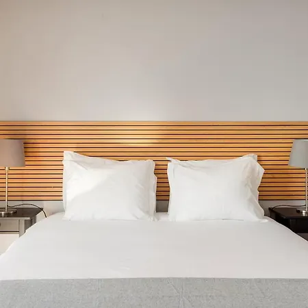 Elegant Flat In Benfica - 10 Min To Center Διαμέρισμα *