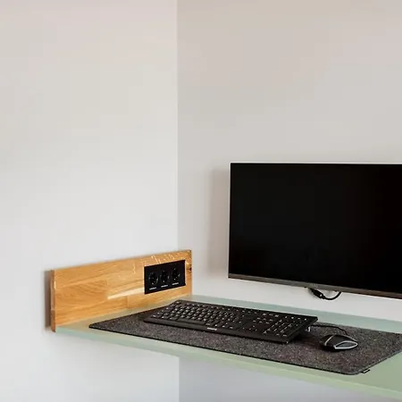 Elegant Flat In Benfica - 10 Min To Center *