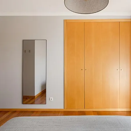 Elegant Flat In Benfica - 10 Min To Center Apartmán