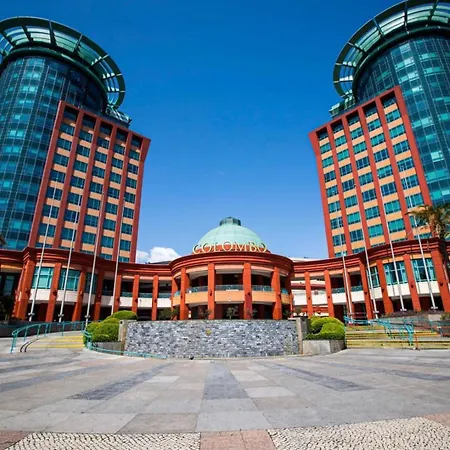 Elegant Flat In Benfica - 10 Min To Center *