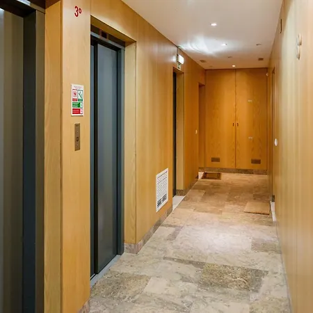 Elegant Flat In Benfica - 10 Min To Center Apartamento Lisboa