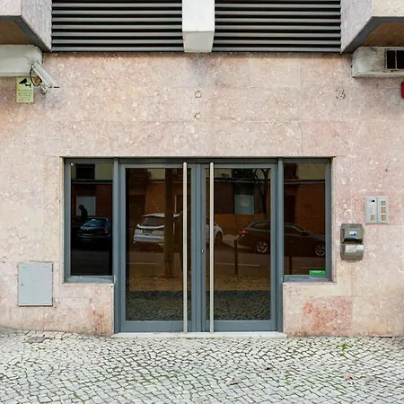 公寓 Elegant Flat In Benfica - 10 Min To Center *